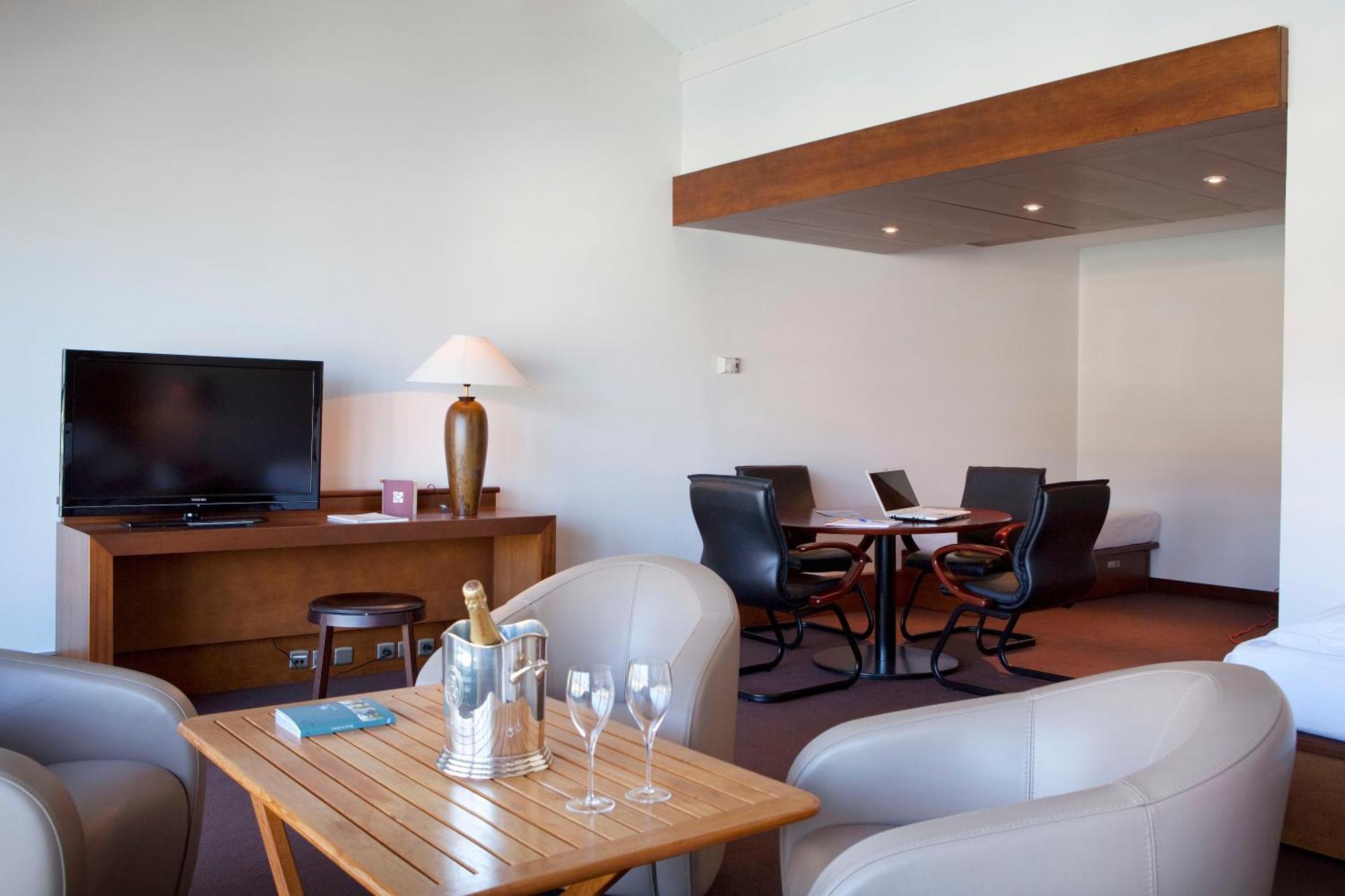 Hotel Le Grand Pavois Fécamp Eksteriør billede